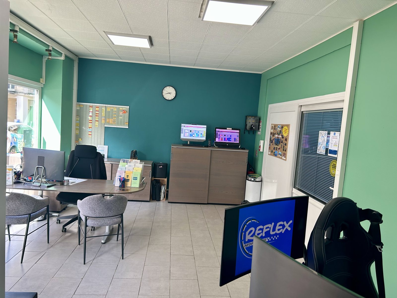 Le bureau d’accueil de Réflex Falaise